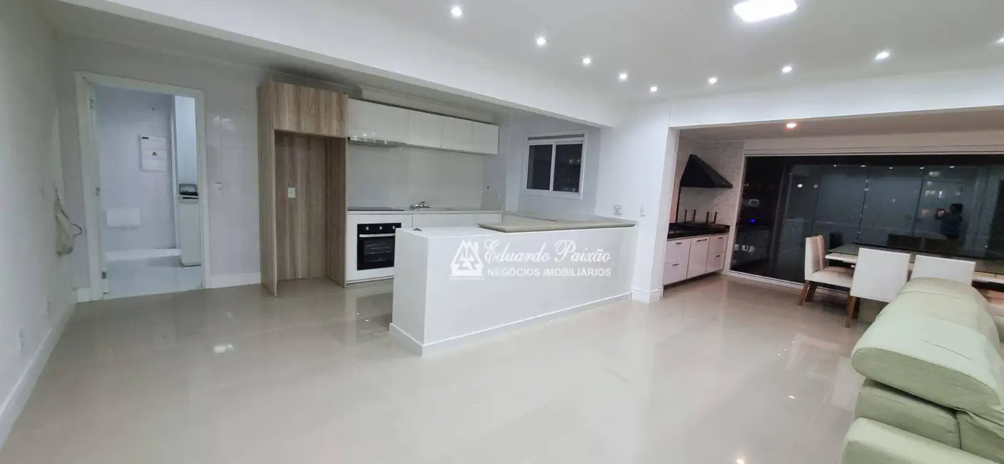 Foto 2 de Apartamento com 3 quartos à venda, 217m2 em Jardim Flor da Montanha, Guarulhos - SP