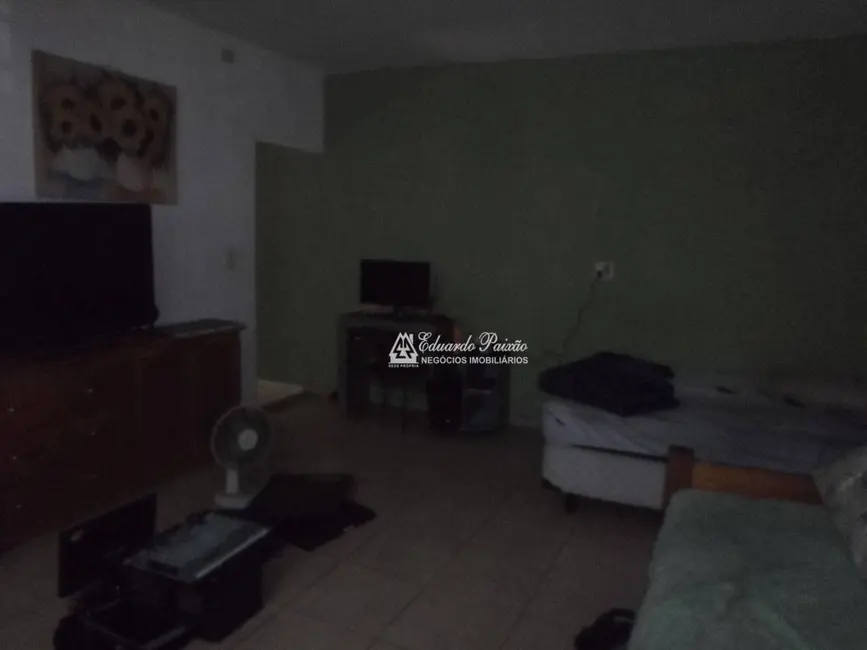 Sobrado com 2 quartos à venda, 175m2 em Parque Santo Antônio, Guarulhos - SP - imagem 6 Foto 6 de Sobrado com 2 quartos à venda, 175m2 em Parque Santo Antônio, Guarulhos - SP