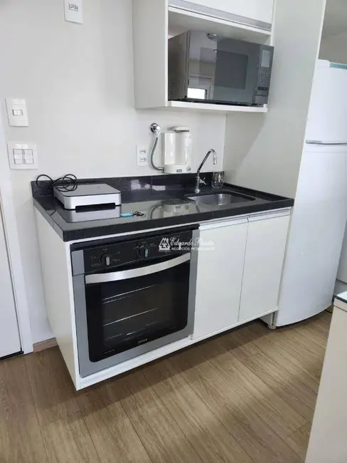 Kitnet com 1 quarto para alugar, 85m2 em Jardim Flor da Montanha, Guarulhos - SP - imagem 9 Foto 9 de Kitnet com 1 quarto para alugar, 85m2 em Jardim Flor da Montanha, Guarulhos - SP