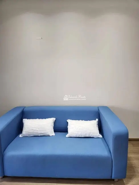 Kitnet com 1 quarto para alugar, 85m2 em Jardim Flor da Montanha, Guarulhos - SP - imagem 4 Foto 4 de Kitnet com 1 quarto para alugar, 85m2 em Jardim Flor da Montanha, Guarulhos - SP