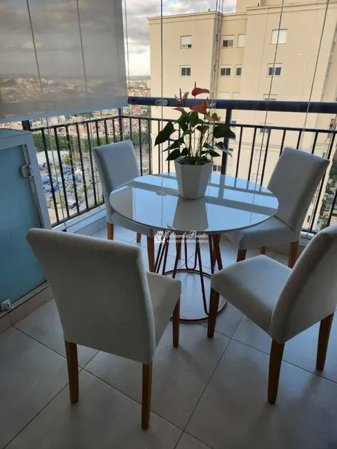 Kitnet com 1 quarto para alugar, 85m2 em Jardim Flor da Montanha, Guarulhos - SP - imagem 2 Foto 2 de Kitnet com 1 quarto para alugar, 85m2 em Jardim Flor da Montanha, Guarulhos - SP