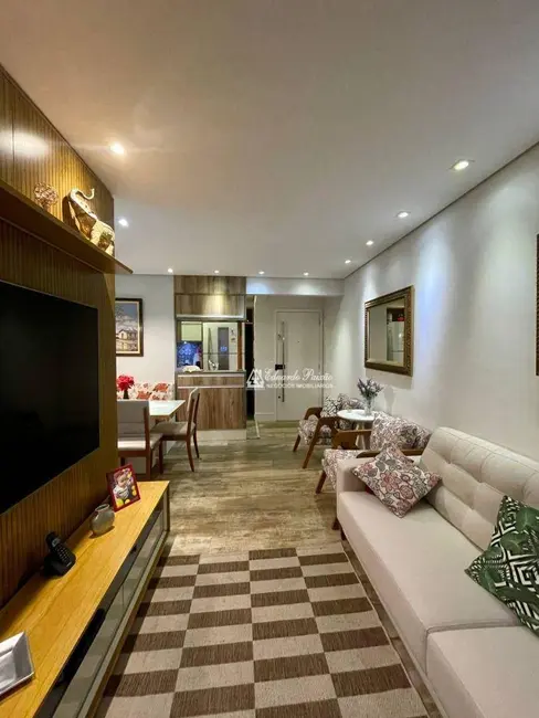 Apartamento com 3 quartos à venda, 82m2 em Vila Augusta, Guarulhos - SP - imagem 3 Foto 3 de Apartamento com 3 quartos à venda, 82m2 em Vila Augusta, Guarulhos - SP