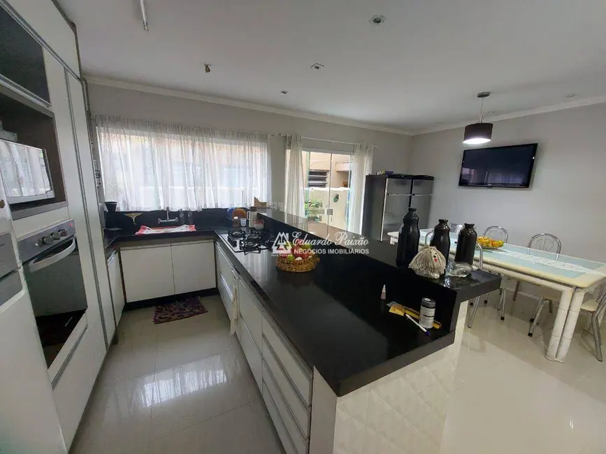 Foto 5 de Sobrado com 4 quartos à venda, 150m2 em Vila Silveira, Guarulhos - SP