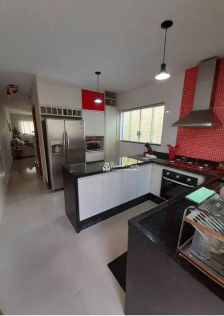 Sobrado com 3 quartos à venda, 125m2 em Vila Moreira, Guarulhos - SP - imagem 4 Foto 4 de Sobrado com 3 quartos à venda, 125m2 em Vila Moreira, Guarulhos - SP