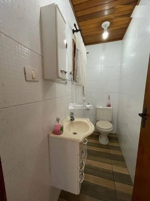 Sobrado com 4 quartos à venda, 125m2 em Jardim Nova Ipanema, Guarulhos - SP - imagem 9 Foto 9 de Sobrado com 4 quartos à venda, 125m2 em Jardim Nova Ipanema, Guarulhos - SP