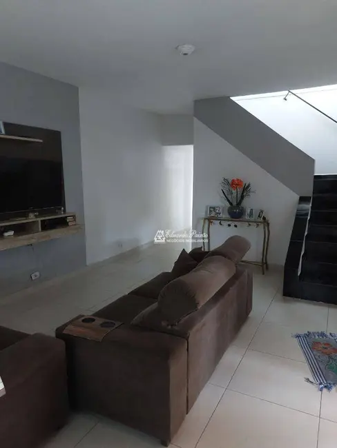 Foto 8 de Sobrado com 3 quartos à venda, 545m2 em Jardim Dourado, Guarulhos - SP