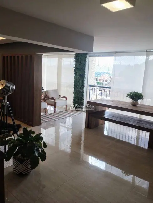 Foto 7 de Apartamento com 3 quartos à venda, 182m2 em Vila Rosália, Guarulhos - SP