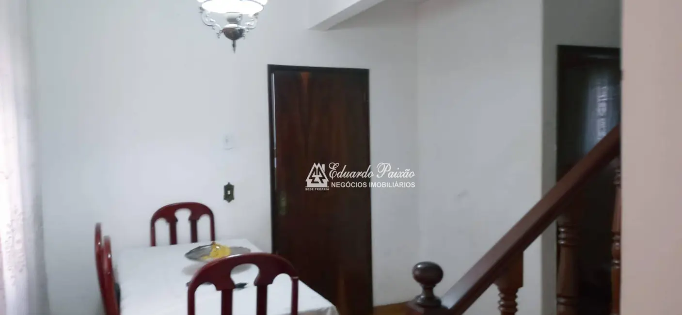 Sobrado com 3 quartos à venda, 125m2 em Jardim Iporanga, Guarulhos - SP - imagem 6 Foto 6 de Sobrado com 3 quartos à venda, 125m2 em Jardim Iporanga, Guarulhos - SP