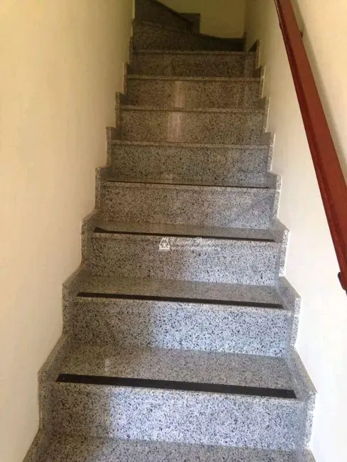 Foto 6 de Sobrado com 3 quartos à venda, 281m2 em Jardim Palmira, Guarulhos - SP