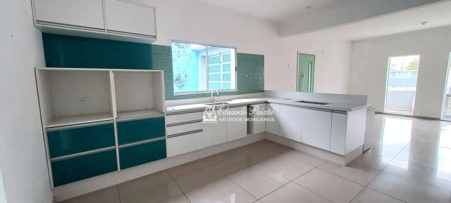 Foto 4 de Casa com 3 quartos à venda, 341m2 em Jardim Rosa de Franca, Guarulhos - SP