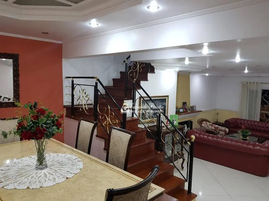 Foto 4 de Sobrado com 3 quartos à venda, 171m2 em Jardim Dourado, Guarulhos - SP