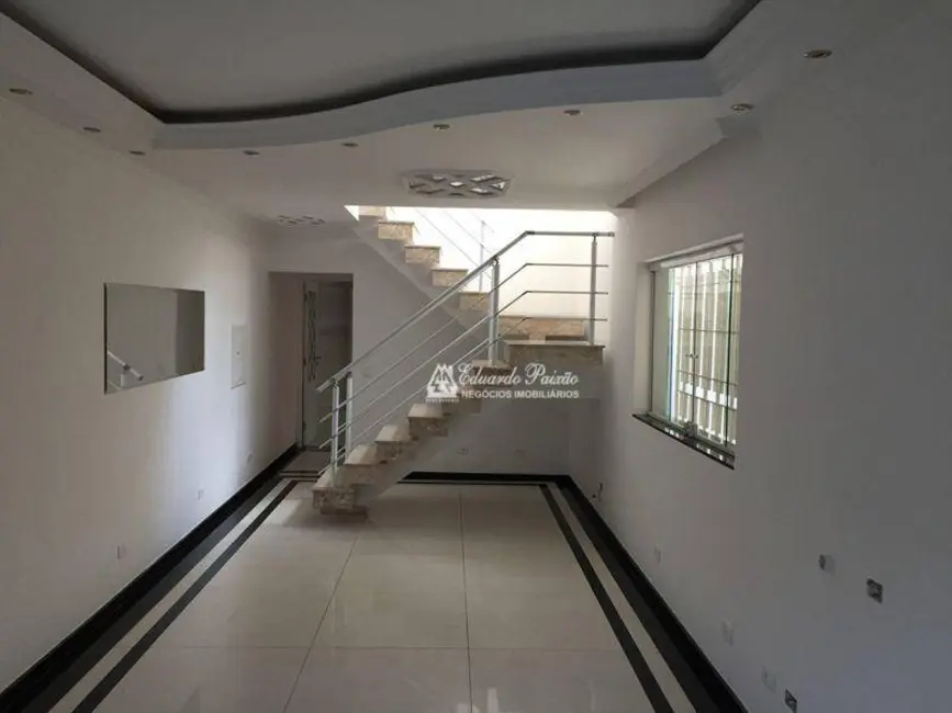 Foto 6 de Sobrado com 3 quartos à venda, 150m2 em Vila Galvão, Guarulhos - SP