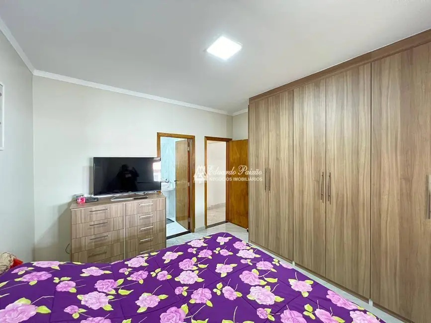 Casa com 3 quartos à venda, 125m2 em Vila Milton, Guarulhos - SP - imagem 6 Foto 6 de Casa com 3 quartos à venda, 125m2 em Vila Milton, Guarulhos - SP