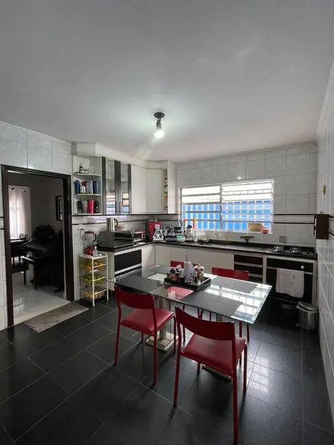 Foto 9 de Sobrado com 3 quartos à venda, 250m2 em Jardim Munhoz, Guarulhos - SP