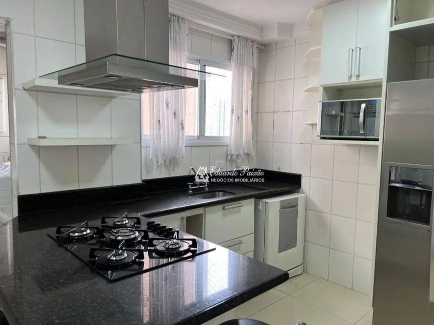 Foto 8 de Apartamento com 3 quartos à venda, 114m2 em Jardim Zaira, Guarulhos - SP