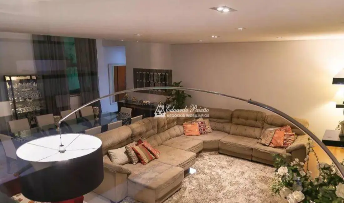 Foto 8 de Sobrado com 5 quartos à venda, 300m2 em Jardim Bom Clima, Guarulhos - SP