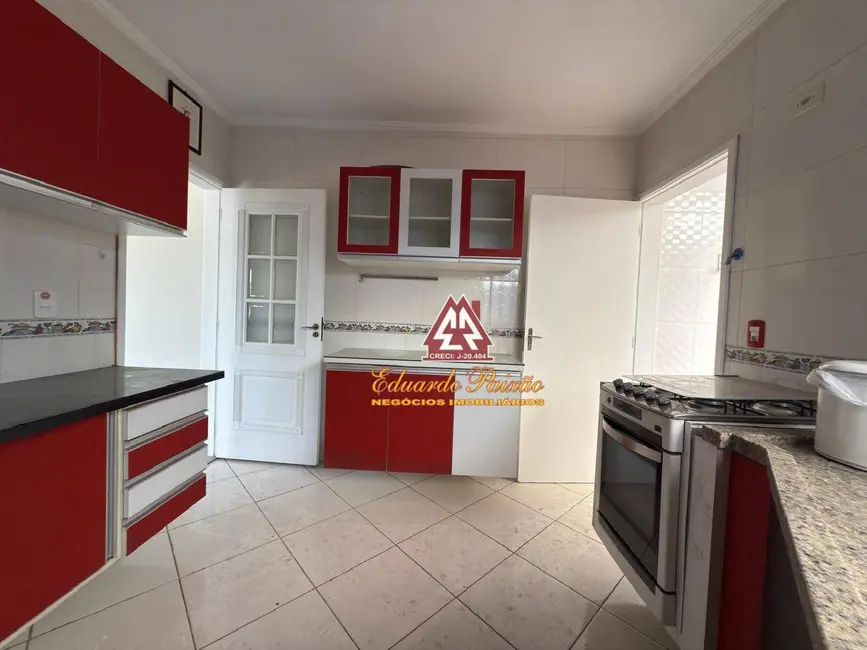 Sobrado com 3 quartos à venda, 178m2 em Vila Rosália, Guarulhos - SP - imagem 9 Foto 9 de Sobrado com 3 quartos à venda, 178m2 em Vila Rosália, Guarulhos - SP