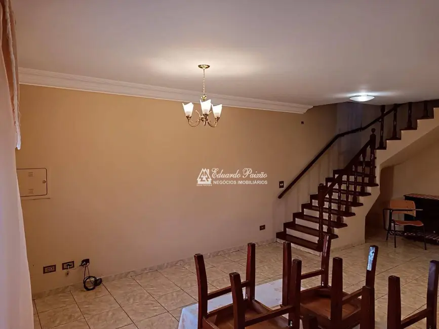 Foto 7 de Sobrado com 3 quartos à venda, 184m2 em Vila Galvão, Guarulhos - SP