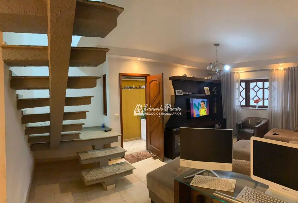 Foto 5 de Sobrado com 3 quartos à venda, 158m2 em Vila Moreira, Guarulhos - SP