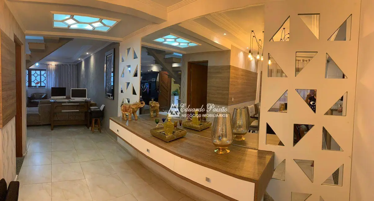 Foto 3 de Sobrado com 3 quartos à venda, 158m2 em Vila Moreira, Guarulhos - SP