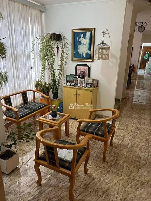 Sobrado com 3 quartos à venda, 180m2 em Parque Edu Chaves, São Paulo - SP - imagem 9 Foto 9 de Sobrado com 3 quartos à venda, 180m2 em Parque Edu Chaves, São Paulo - SP