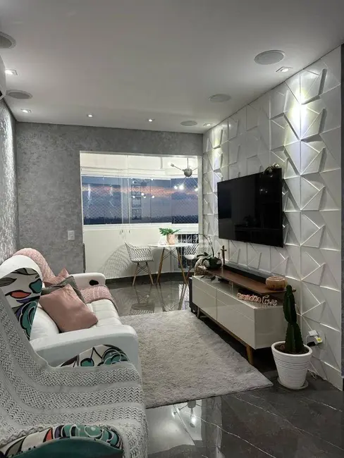 Foto 2 de Apartamento com 3 quartos à venda, 82m2 em Vila Augusta, Guarulhos - SP