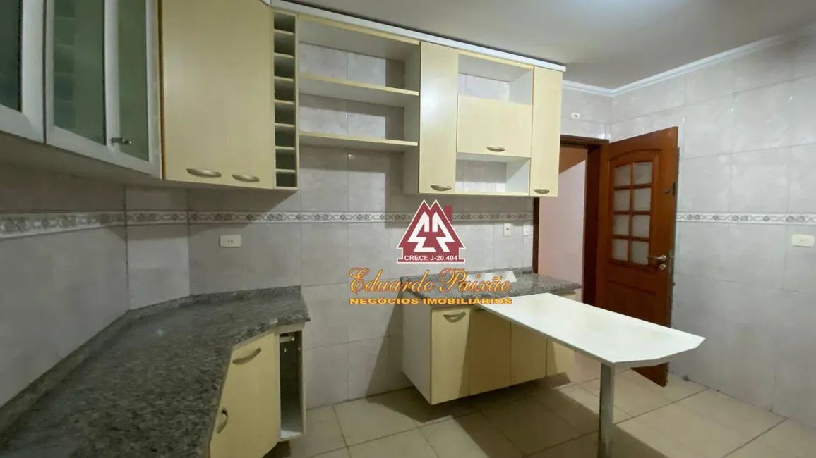 Sobrado com 3 quartos à venda, 114m2 em Jardim São Judas Tadeu, Guarulhos - SP - imagem 5 Foto 5 de Sobrado com 3 quartos à venda, 114m2 em Jardim São Judas Tadeu, Guarulhos - SP