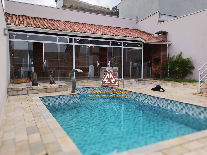 Casa com 3 quartos à venda e para alugar, 330m2 em Jardim São Judas Tadeu, Guarulhos - SP - imagem 1 Foto 1 de Casa com 3 quartos à venda e para alugar, 330m2 em Jardim São Judas Tadeu, Guarulhos - SP