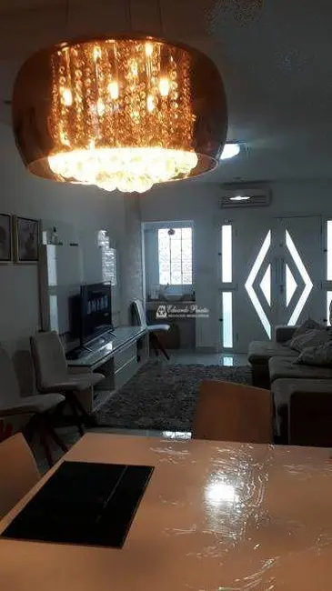 Foto 6 de Casa com 3 quartos à venda, 330m2 em Jardim São Judas Tadeu, Guarulhos - SP