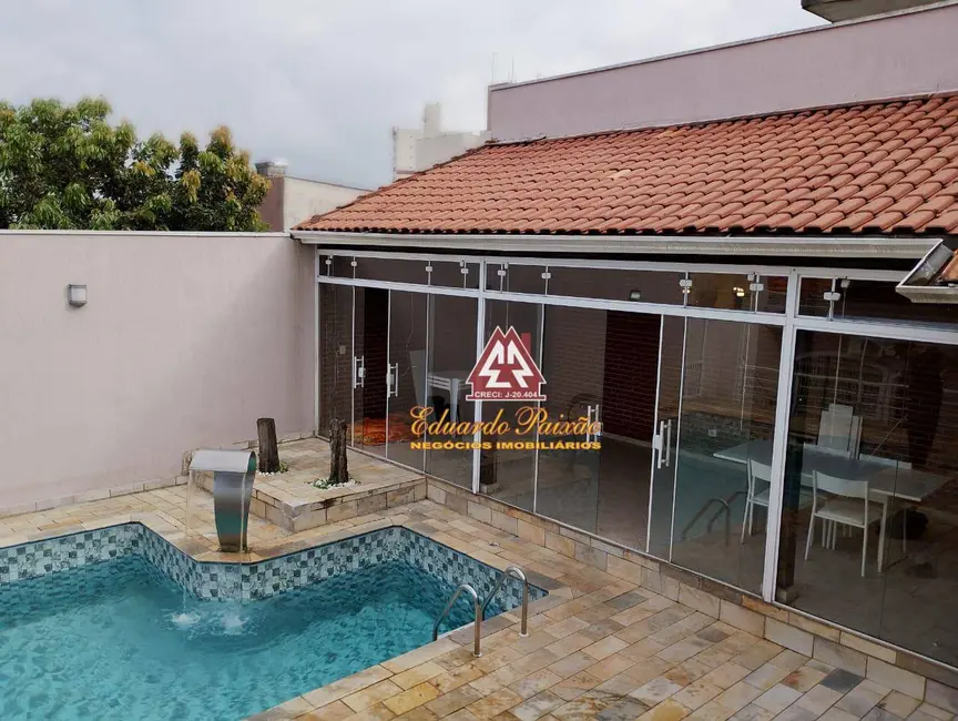 Casa com 3 quartos à venda e para alugar, 330m2 em Jardim São Judas Tadeu, Guarulhos - SP - imagem 2 Foto 2 de Casa com 3 quartos à venda e para alugar, 330m2 em Jardim São Judas Tadeu, Guarulhos - SP