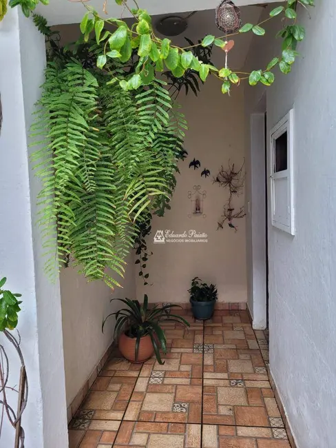 Sobrado com 2 quartos à venda, 217m2 em Vila Silveira, Guarulhos - SP - imagem 7 Foto 7 de Sobrado com 2 quartos à venda, 217m2 em Vila Silveira, Guarulhos - SP