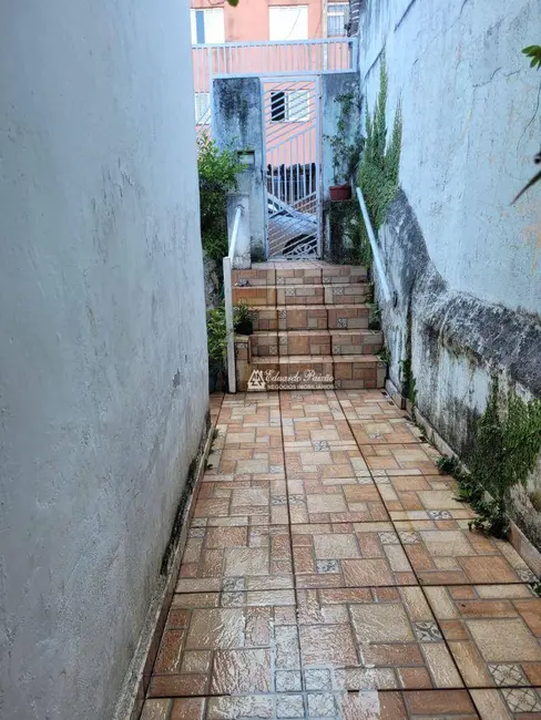 Sobrado com 2 quartos à venda, 217m2 em Vila Silveira, Guarulhos - SP - imagem 6 Foto 6 de Sobrado com 2 quartos à venda, 217m2 em Vila Silveira, Guarulhos - SP