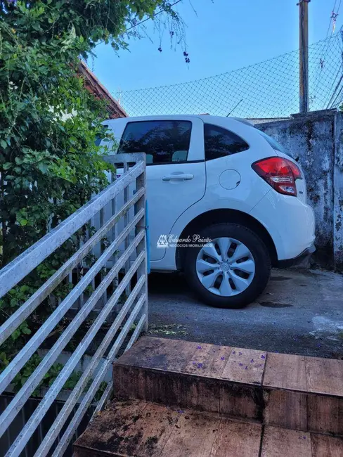 Sobrado com 2 quartos à venda, 217m2 em Vila Silveira, Guarulhos - SP - imagem 3 Foto 3 de Sobrado com 2 quartos à venda, 217m2 em Vila Silveira, Guarulhos - SP