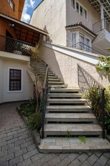 Foto 2 de Sobrado com 3 quartos à venda e para alugar, 353m2 em Vila Rosália, Guarulhos - SP