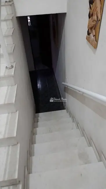 Foto 8 de Sobrado com 3 quartos à venda, 300m2 em Jardim Modelo, São Paulo - SP