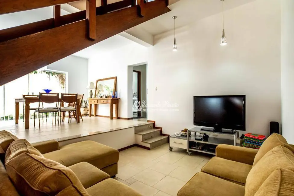 Foto 6 de Sobrado com 3 quartos à venda, 523m2 em Vila Rosália, Guarulhos - SP