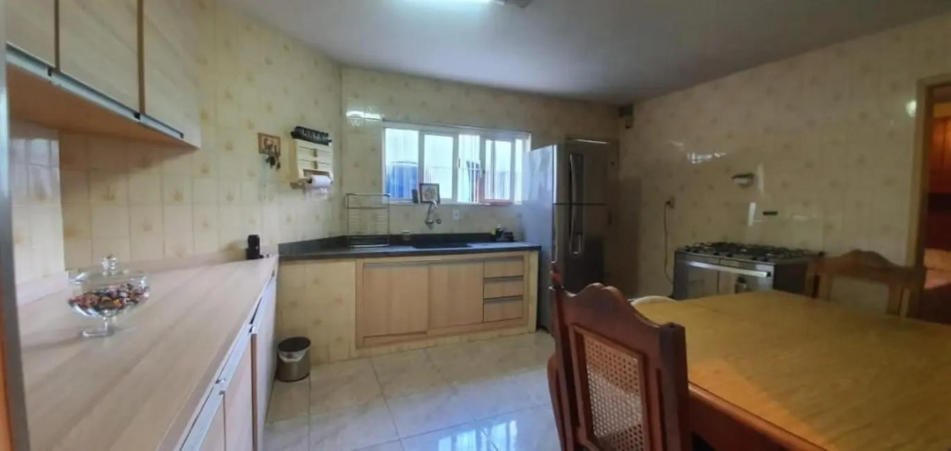 Foto 9 de Sobrado com 4 quartos à venda, 291m2 em Gopoúva, Guarulhos - SP