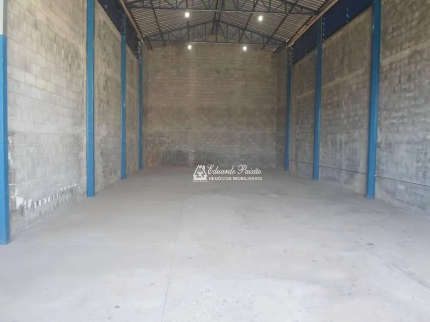 Armazém / Galpão à venda, 1261m2 em Bonsucesso, Guarulhos - SP - imagem 6 Foto 6 de Armazém / Galpão à venda, 1261m2 em Bonsucesso, Guarulhos - SP