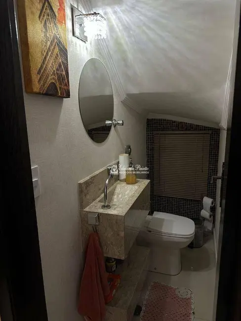 Sobrado com 3 quartos à venda, 151m2 em Vila Aliança, Guarulhos - SP - imagem 7 Foto 7 de Sobrado com 3 quartos à venda, 151m2 em Vila Aliança, Guarulhos - SP