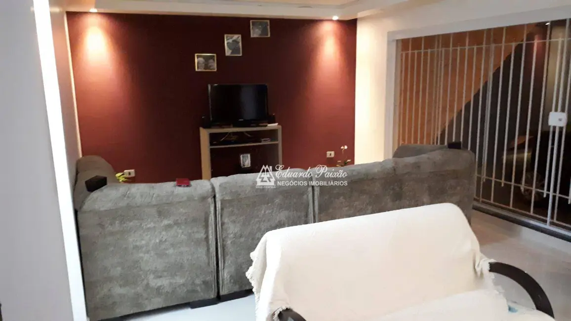 Foto 4 de Casa com 3 quartos à venda, 200m2 em Vila Milton, Guarulhos - SP