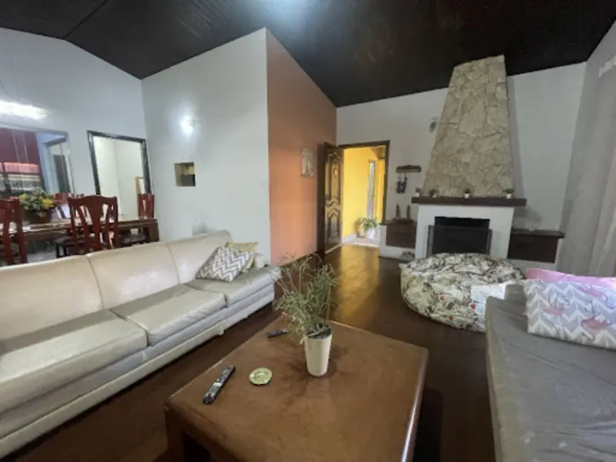 Foto 5 de Casa com 3 quartos à venda, 250m2 em Jardim Santa Mena, Guarulhos - SP