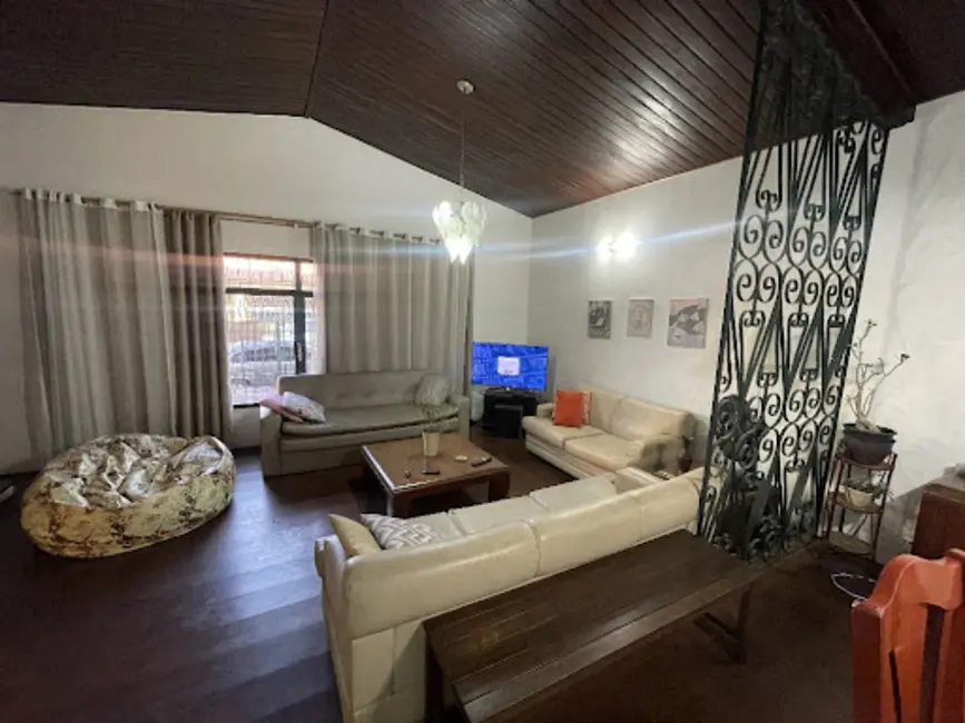 Foto 7 de Casa com 3 quartos à venda, 250m2 em Jardim Santa Mena, Guarulhos - SP