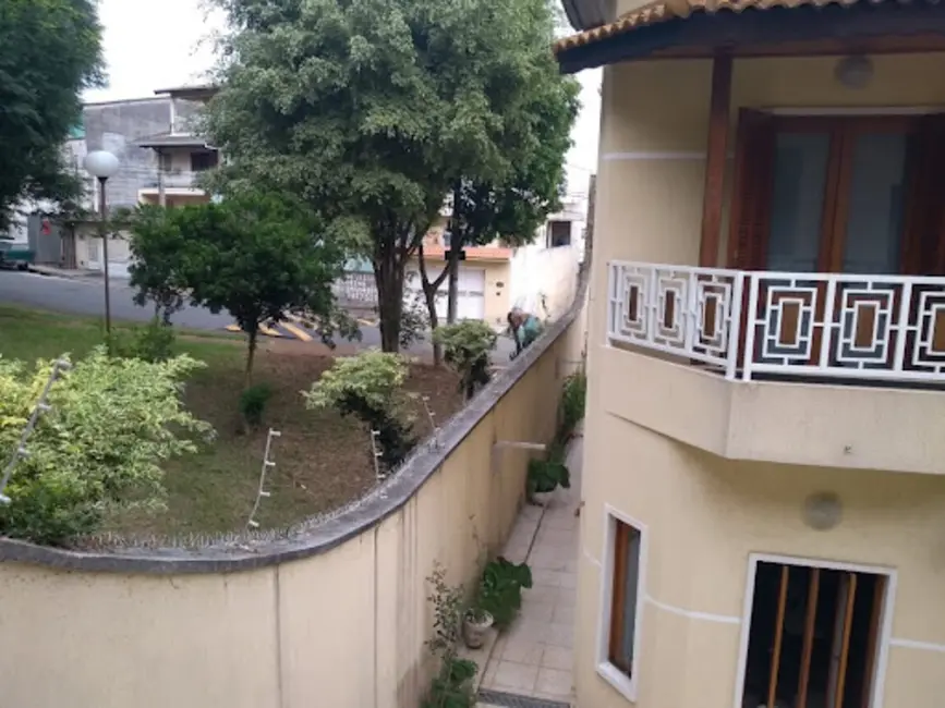 Foto 6 de Sobrado com 3 quartos à venda, 250m2 em Jardim Santa Clara, Guarulhos - SP