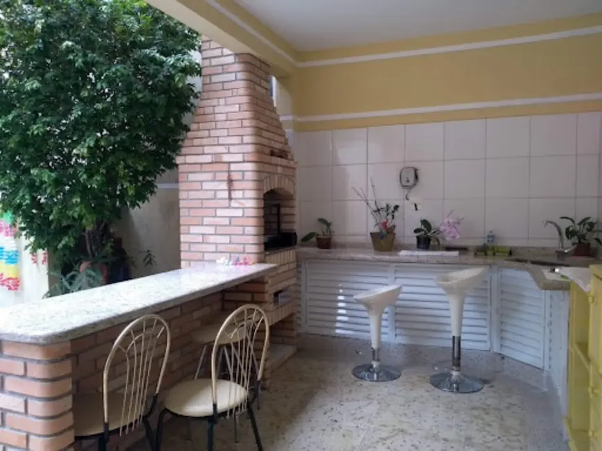 Foto 7 de Sobrado com 3 quartos à venda, 250m2 em Jardim Santa Clara, Guarulhos - SP