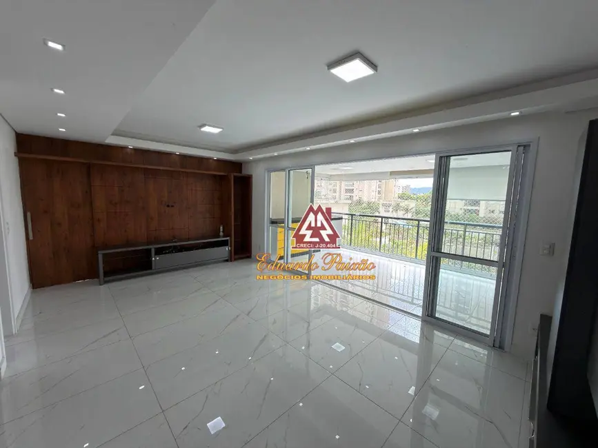 Foto 3 de Apartamento com 3 quartos à venda, 217m2 em Jardim Flor da Montanha, Guarulhos - SP