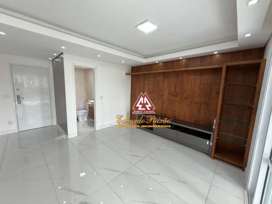 Foto 5 de Apartamento com 3 quartos à venda, 217m2 em Jardim Flor da Montanha, Guarulhos - SP