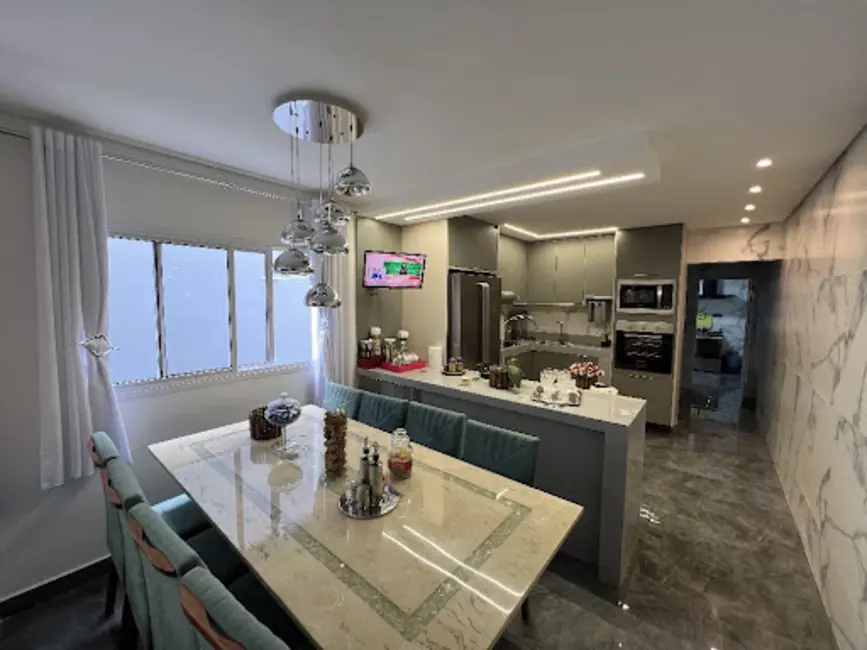 Foto 9 de Sobrado com 3 quartos à venda, 137m2 em Parque Continental I, Guarulhos - SP