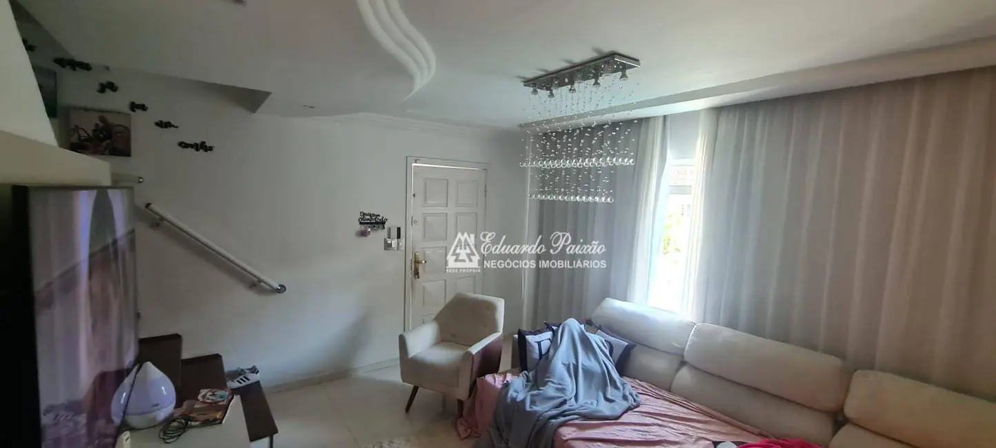 Casa com 3 quartos à venda, 160m2 em Vila Aliança, Guarulhos - SP - imagem 3 Foto 3 de Casa com 3 quartos à venda, 160m2 em Vila Aliança, Guarulhos - SP