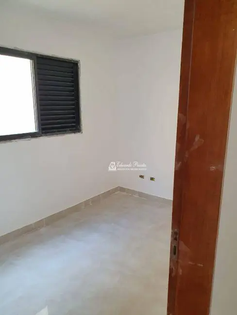 Sobrado com 3 quartos à venda, 130m2 em Jardim Maria Dirce, Guarulhos - SP - imagem 9 Foto 9 de Sobrado com 3 quartos à venda, 130m2 em Jardim Maria Dirce, Guarulhos - SP