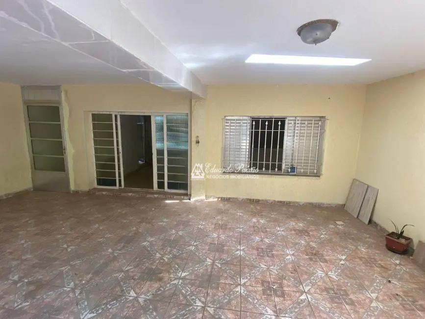 Foto 2 de Casa com 4 quartos à venda e para alugar, 196m2 em Vila Augusta, Guarulhos - SP